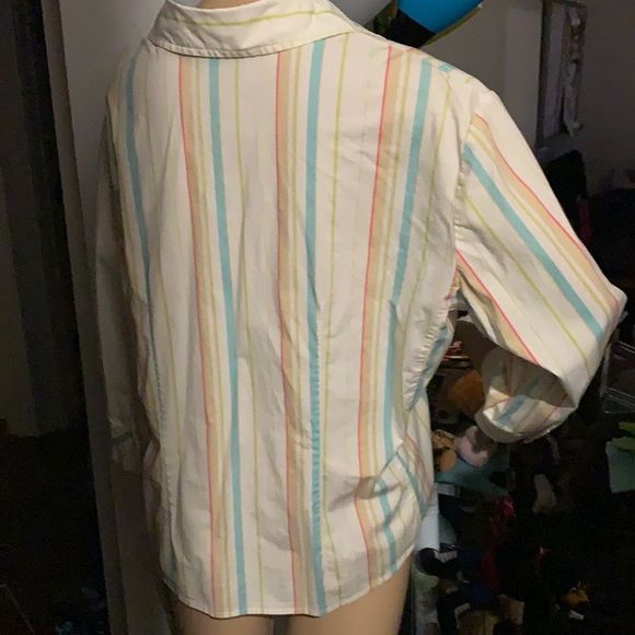 New York & Company Tailored Shirt - Picture 4 of 11